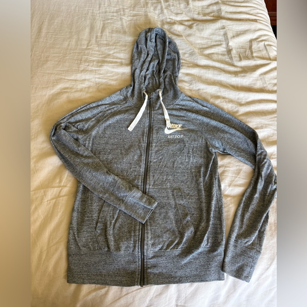 Nike zip up hoodie